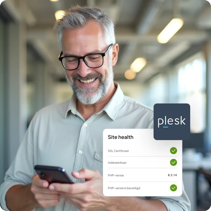 Plesk-overzicht met groene vinkjes bij SSL-certificaat en PHP-versie.
